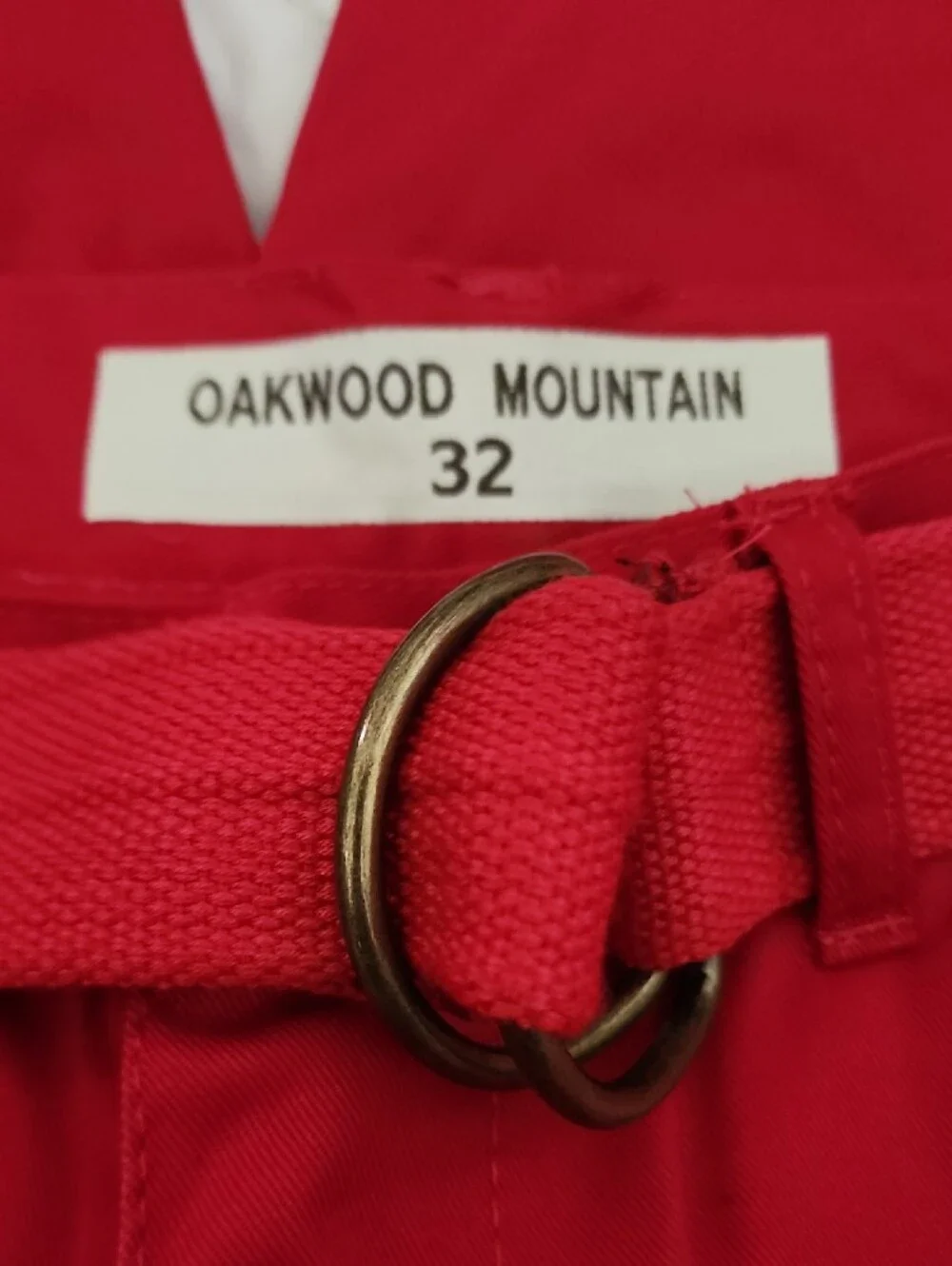 oakwood mountain red cargo